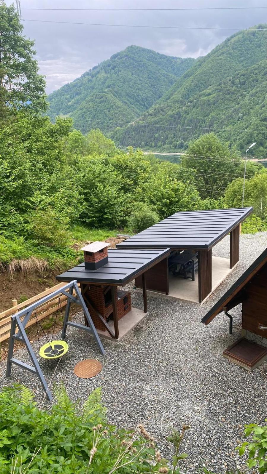 Wild Cabin Малая Номер фото